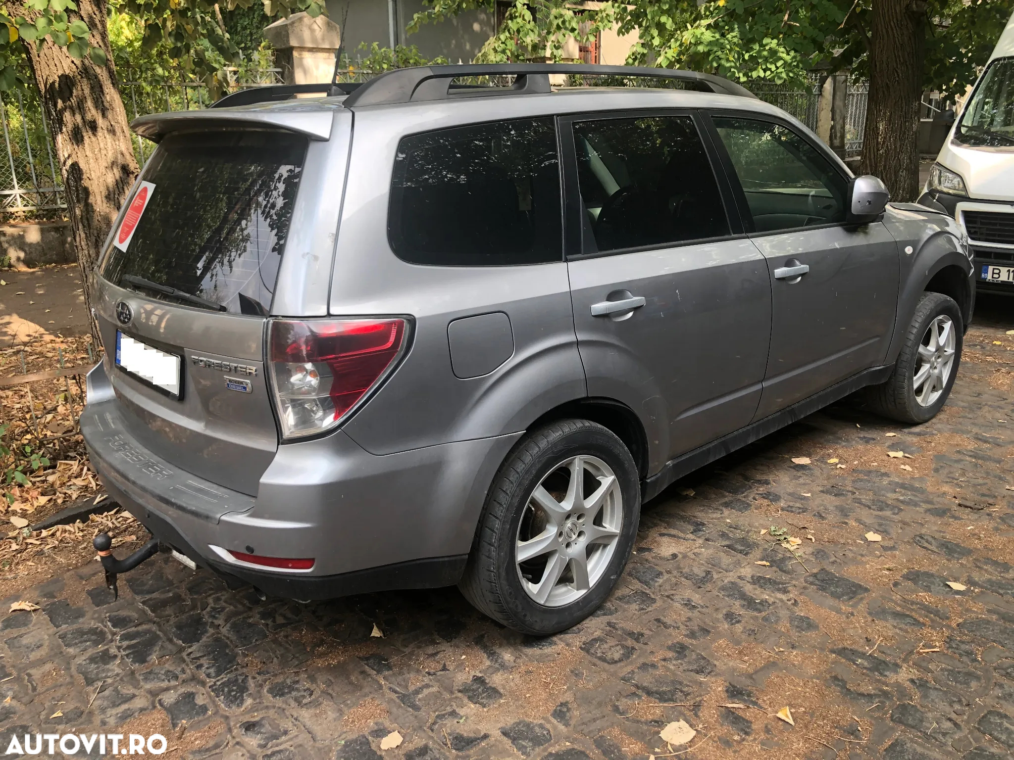 Dezmembrez Subaru Forester SHD 2009 2.0 diesel gri argintiu - 9