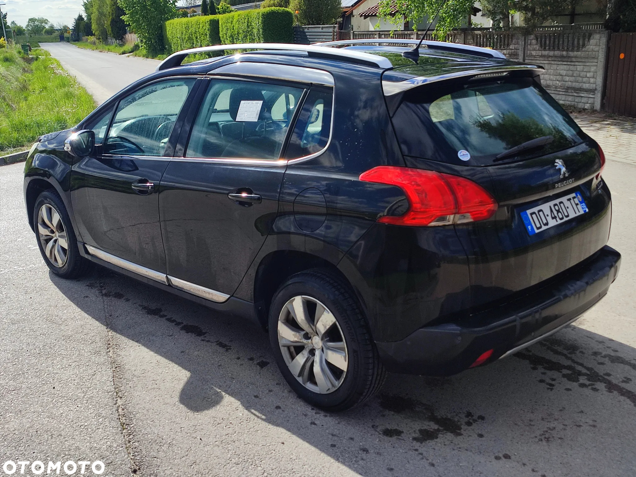 Peugeot 2008 1.6 e-HDi Allure S&S - 3