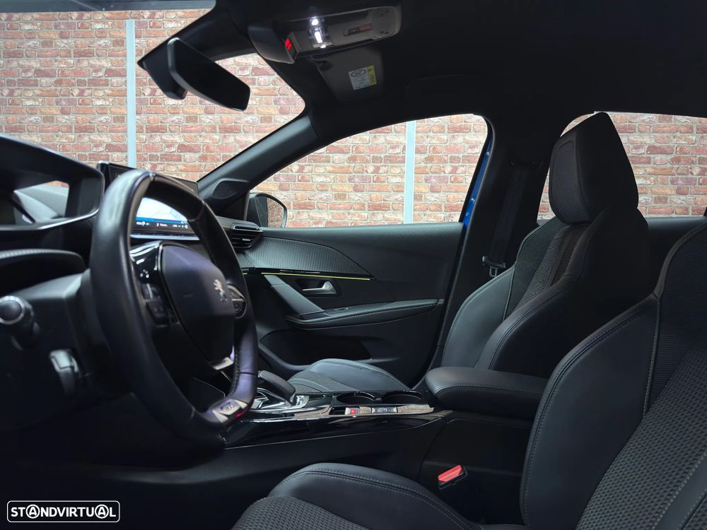 Peugeot e-208 GT Pack - 13