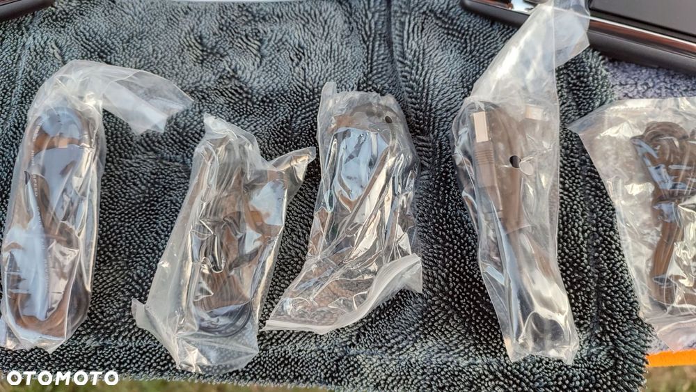 Monitory AUDI ENTERTAIMENT MOBILE RSE 3 4M0051700F - 11