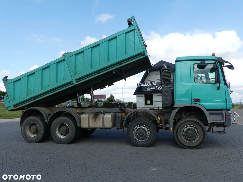 Mercedes-Benz ACTROS 4144 / 8x8 / WYWROTKA MEILLER 3-STRONNA / MANUAL / - 3