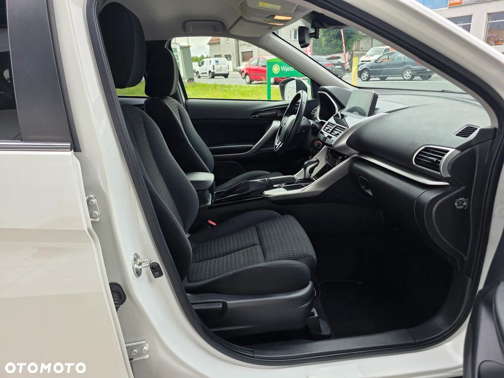 Mitsubishi Eclipse Cross 1.5 T-MIVEC CVT 2WD Spirit - 21