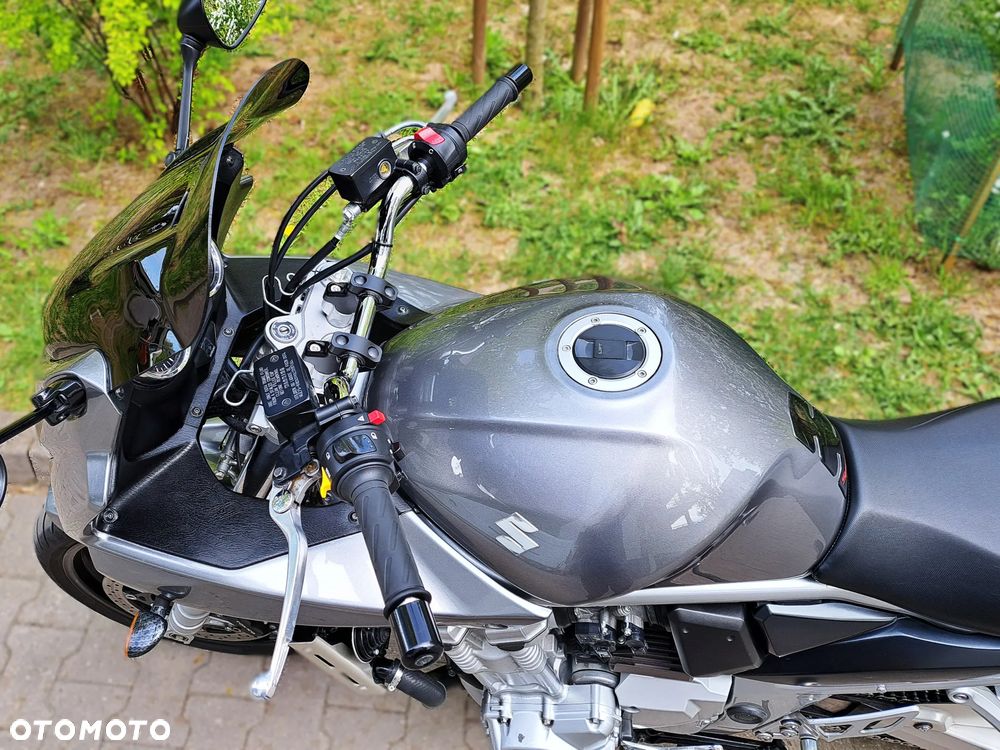 Suzuki Bandit - 17