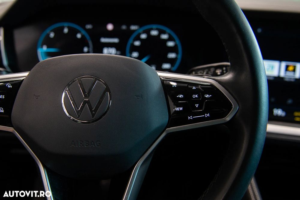 Volkswagen Touareg V6 TDI 4MOTION Elegance - 23