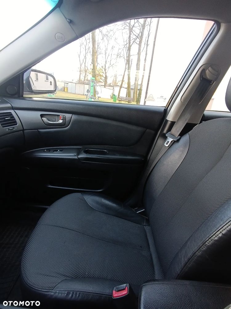 Kia Magentis 2.0 CRDi Platinium - 17