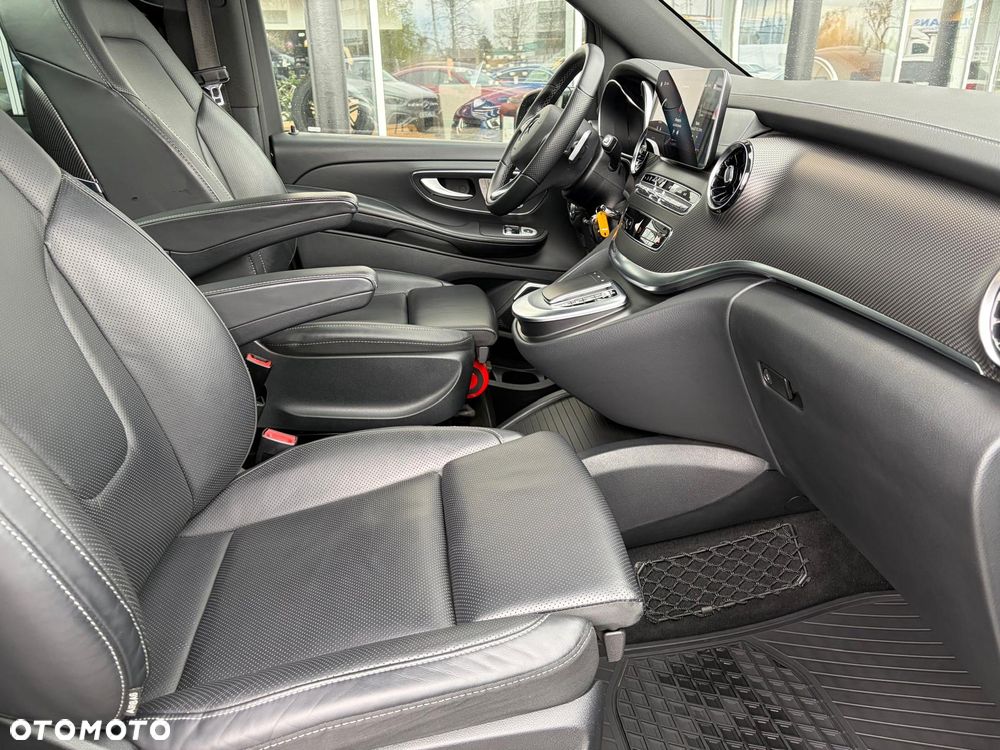 Mercedes-Benz Klasa V 300 d 4-Matic Avantgarde 9G-Tronic (d³ugi) - 22