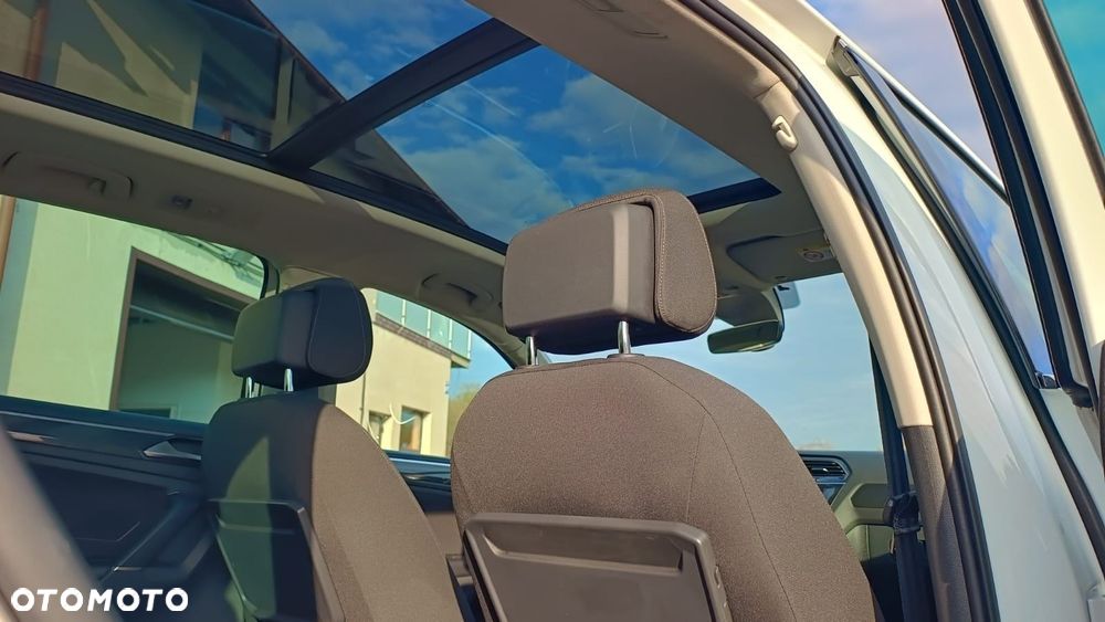 Volkswagen Tiguan - 22