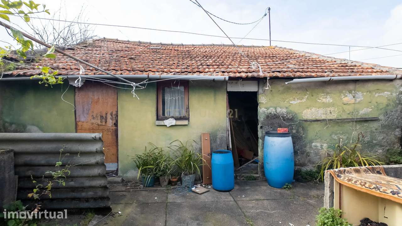 Moradia para Recuperar, em São Mamede de Infesta, a 2 min da Via Norte - Grande imagem: 5/10