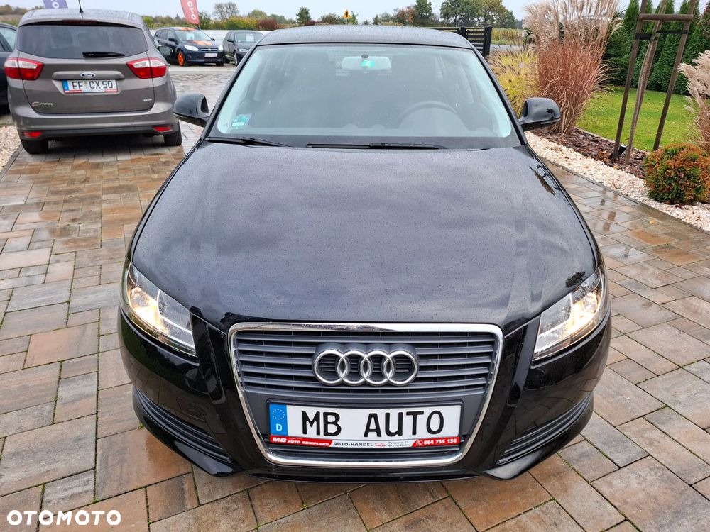 Audi A3 Sportback 1.6 Ambiente - 31