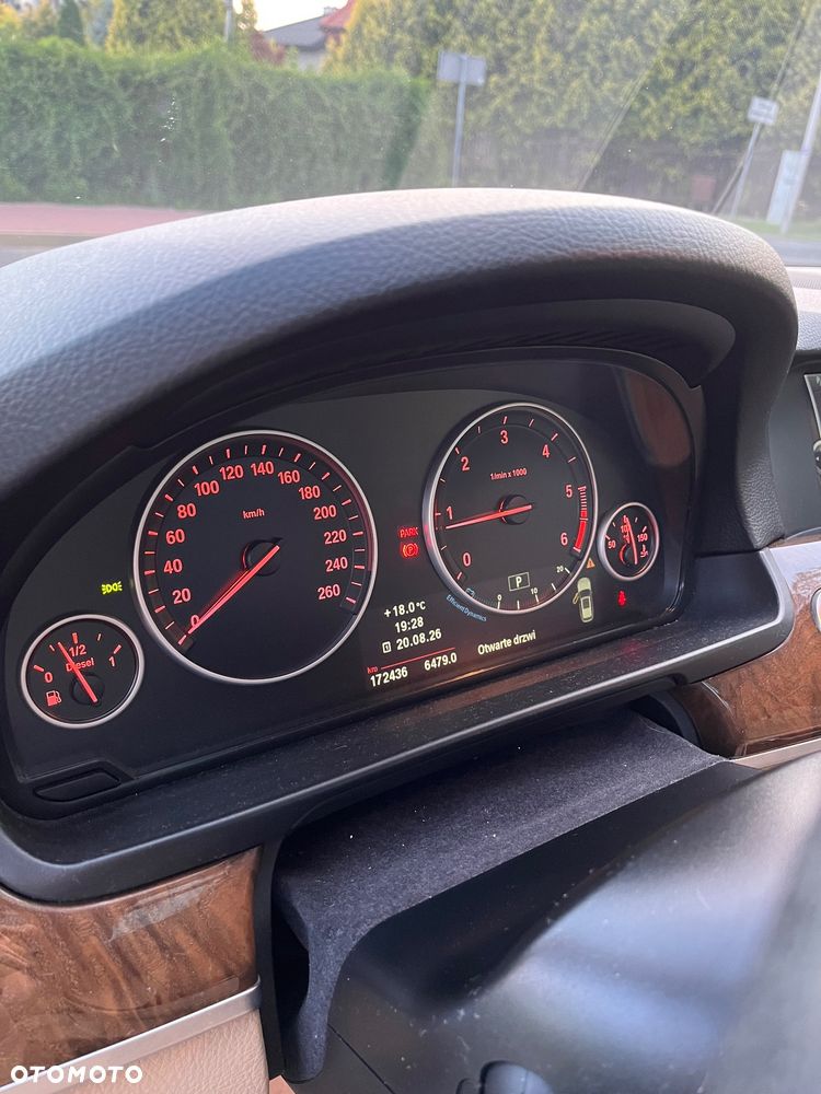 BMW Seria 5 - 10