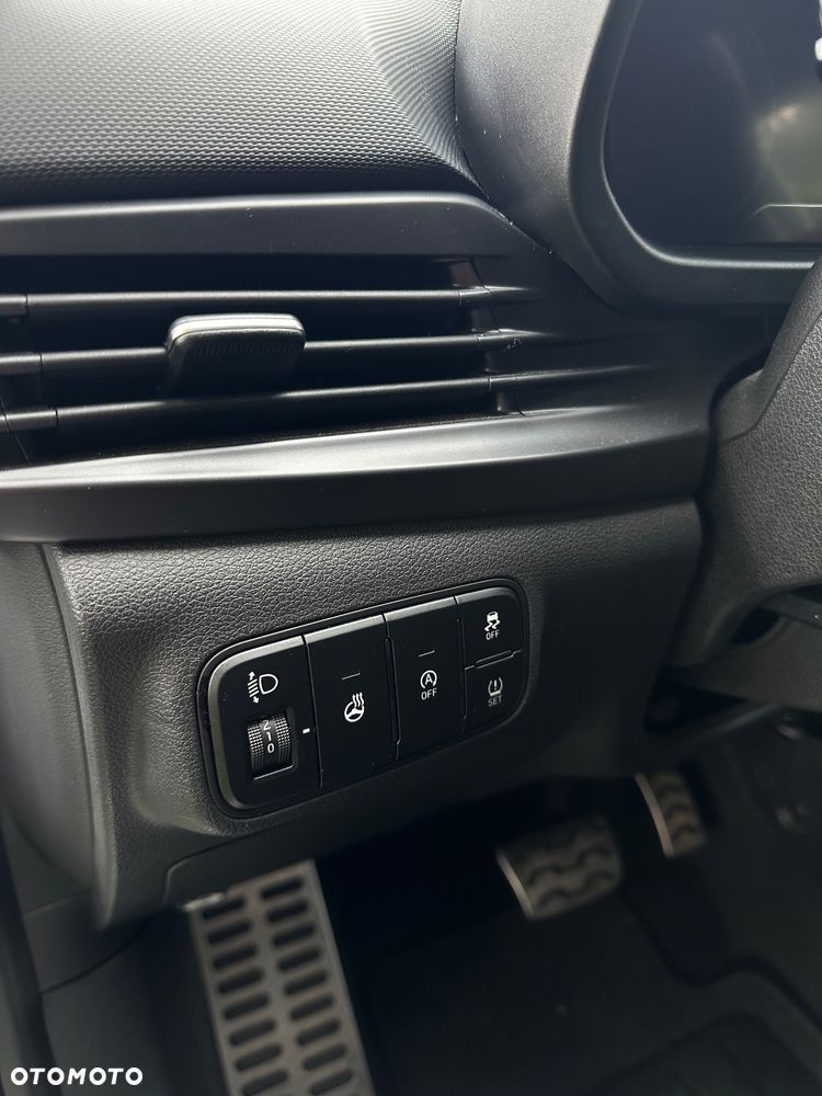 Hyundai Bayon 1.0 T-GDI Executive DCT - 12