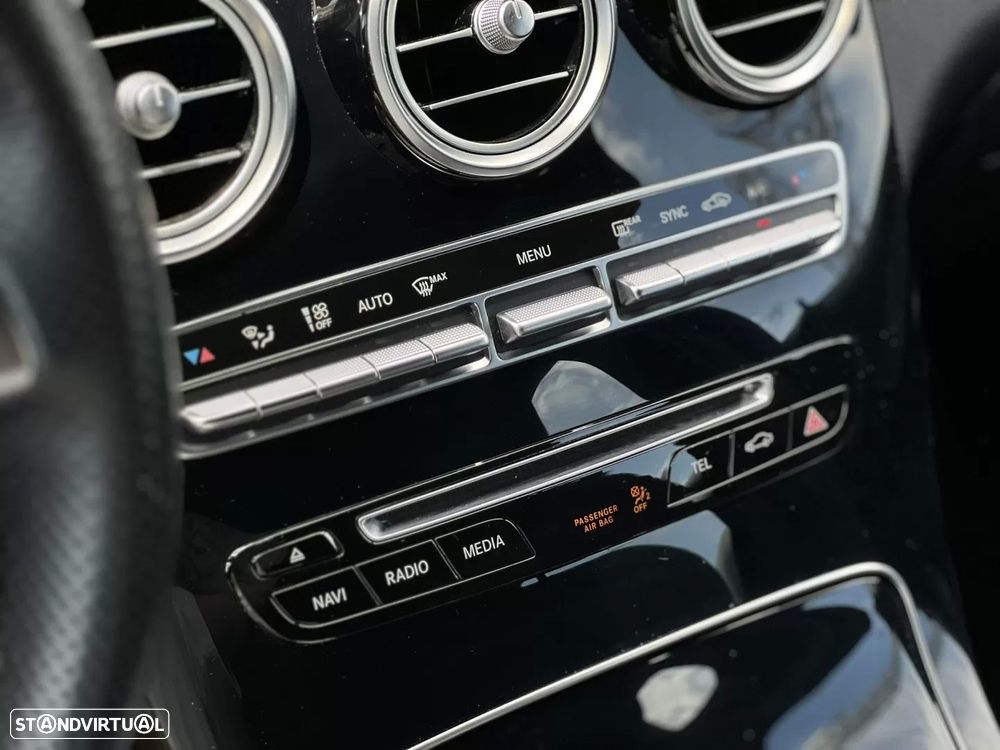 Mercedes-Benz GLC 250 d Coupé AMG Line 4-Matic - 26