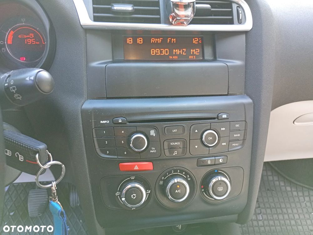 Citroën C4 1.6 VTi Seduction - 10