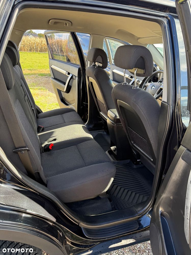 Chevrolet Captiva 2.2 D LS+ - 12