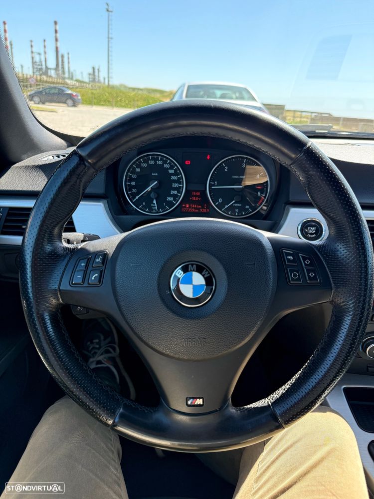 BMW 320 d Cabrio Exclusive - 21