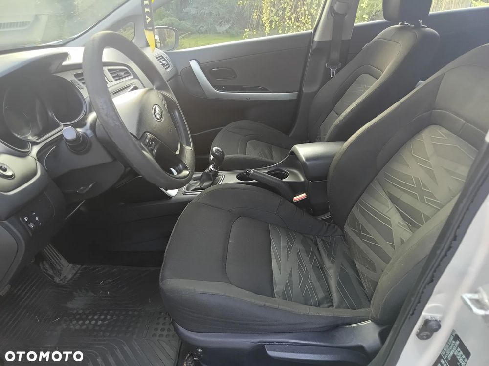 Kia Ceed 1.6 CRDi M - 29