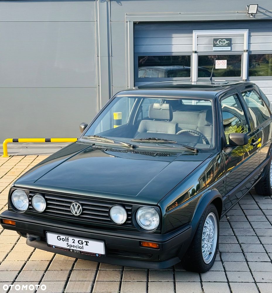 Volkswagen Golf - 4