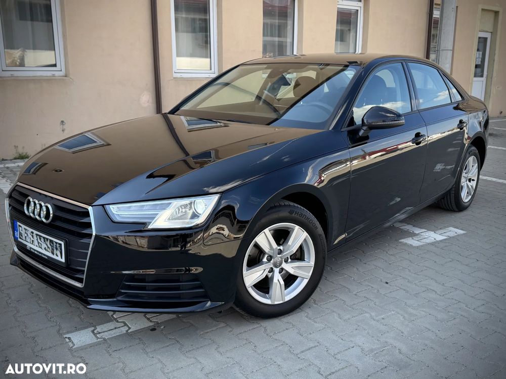 Audi A4 35 TDI S tronic - 1