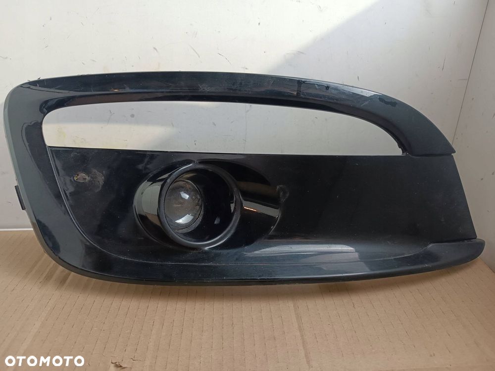 kia ceed 2015 z przodu kierunkowskaz przedni - 1