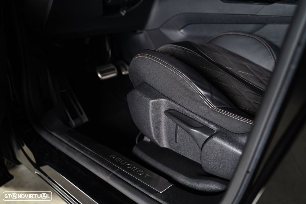 Peugeot 3008 2.0 BlueHDi GT EAT8 - 16