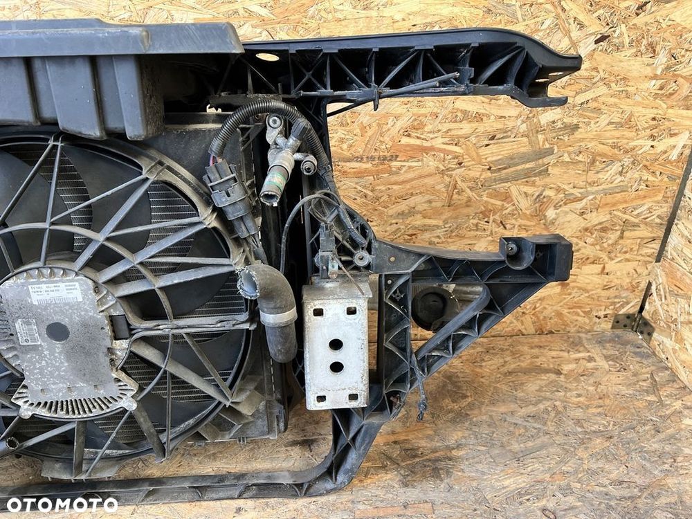 PAS PRZEDNI przód WENTYLATOR belka BMW X3 E83 LIFT 3.0 BENZYNA 2.5 - 7