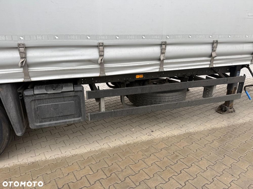 Schmitz Cargobull VARIOS SCB S3T - 11