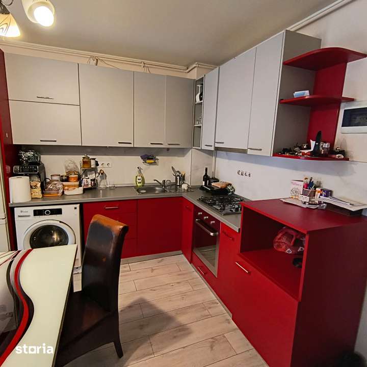 Apartament cu 2 camere, parcare subterana, Floresti, zona Metro — fotografia 1