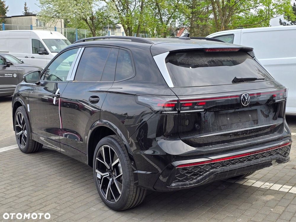 Volkswagen Tiguan - 15
