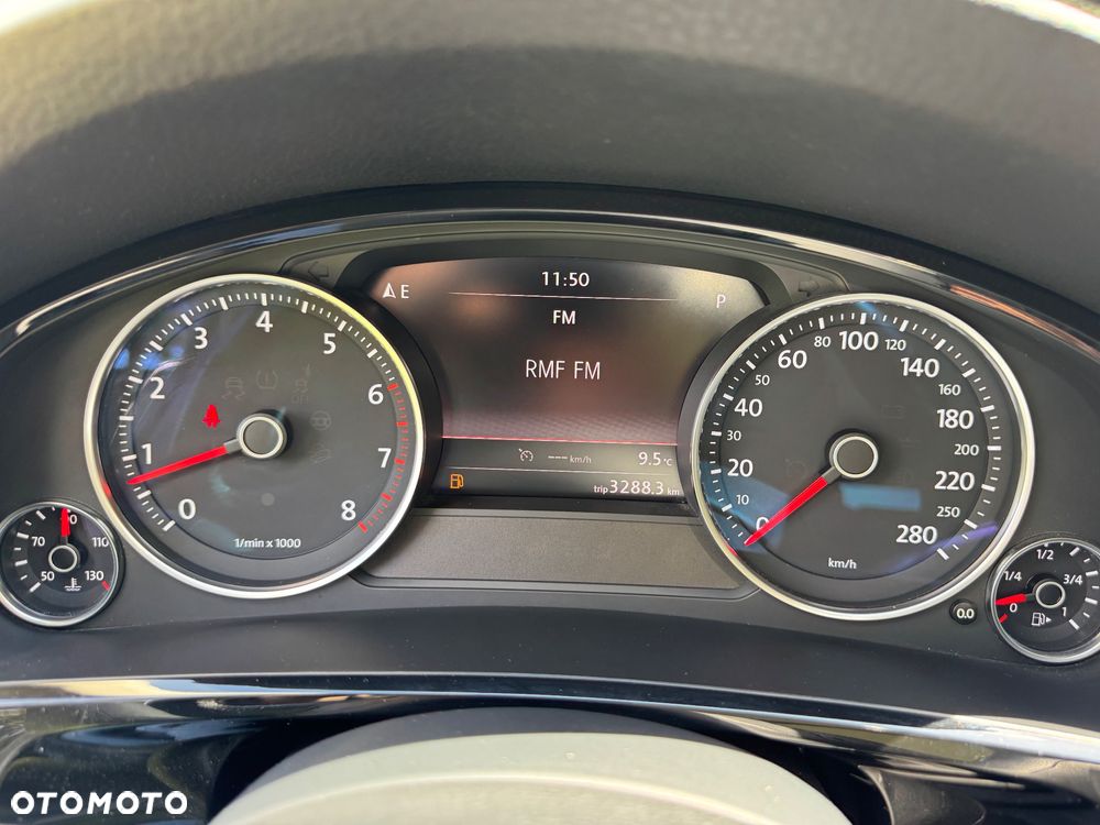 Volkswagen Touareg - 17