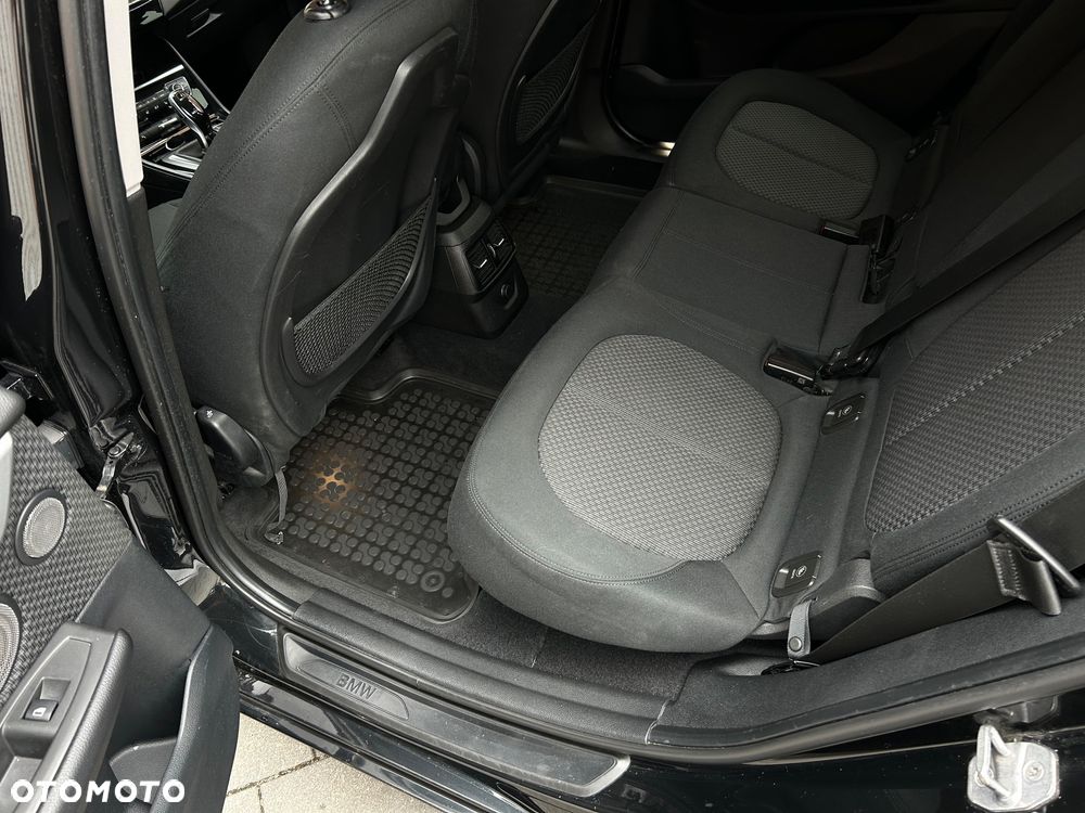 BMW Seria 2 218d Advantage sport - 19