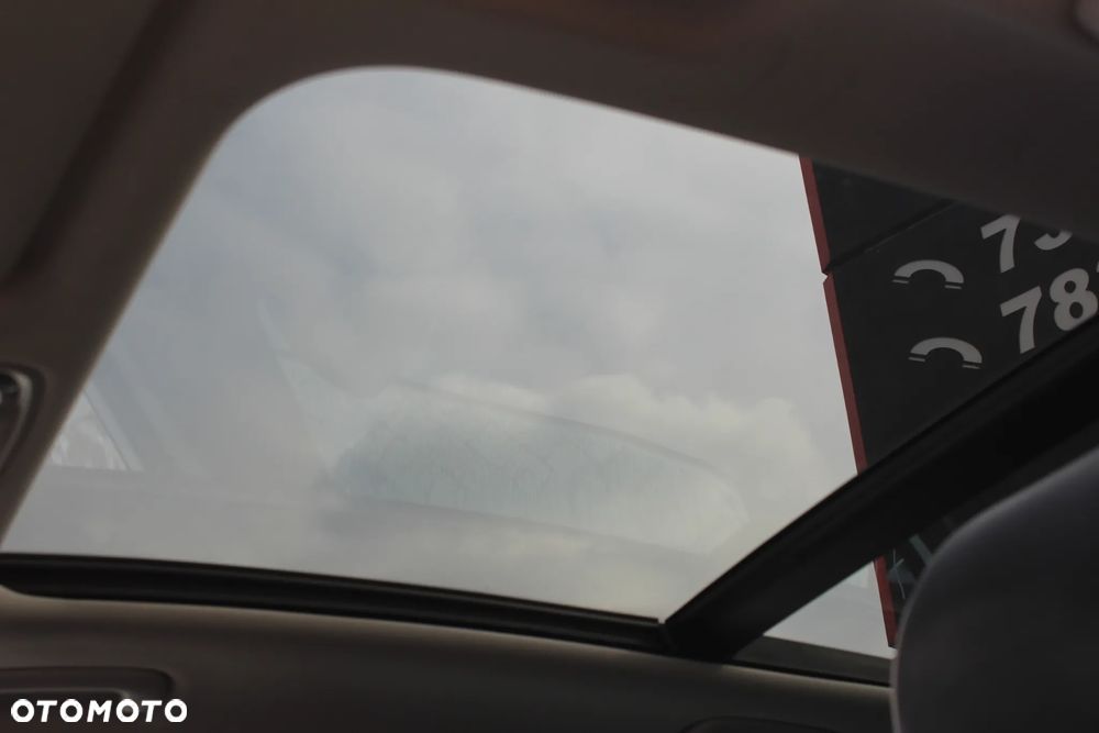 Kia Sportage 1.7 CRDI XL 2WD - 16