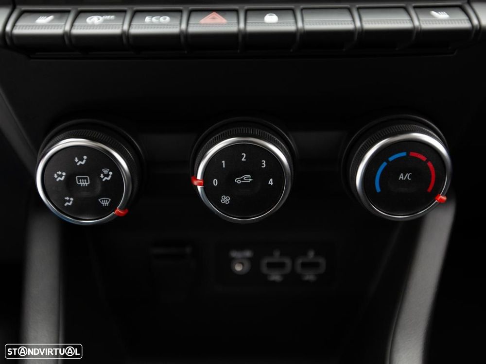 Renault Clio 1.0 TCe Equilibre - 17