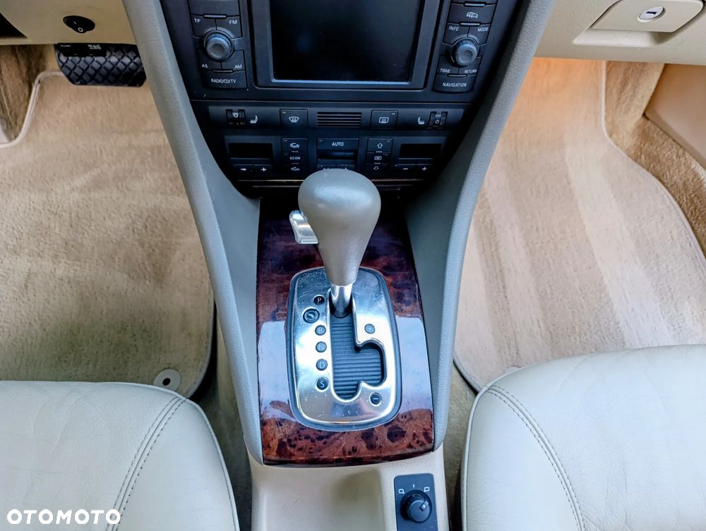 Audi A6 Limousine 3.0 Quattro Tiptr - 16