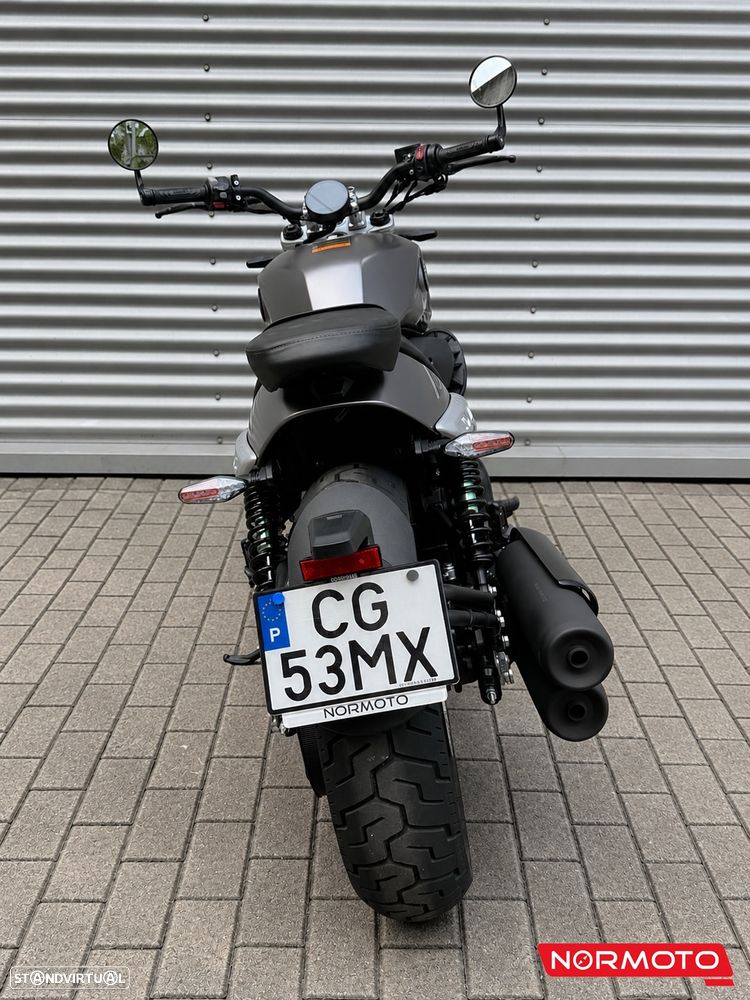 Benelli Leoncino 400 Bobber - 8