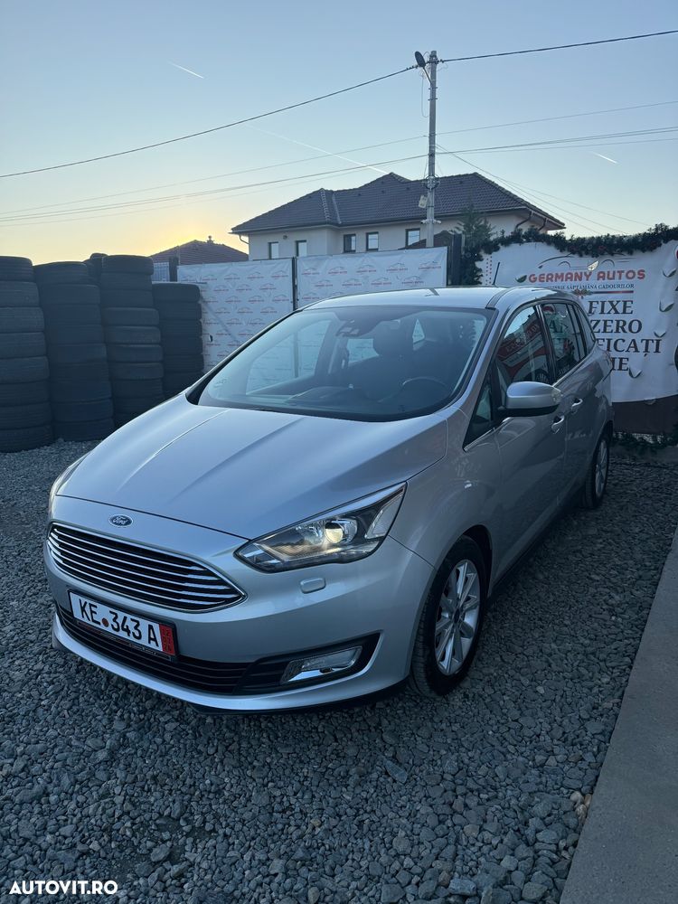 Ford Grand C-Max - 10