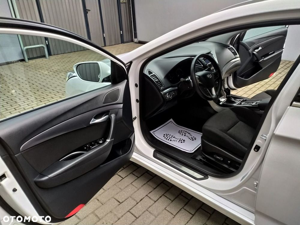 Hyundai i40 2.0 Automatik Premium - 15