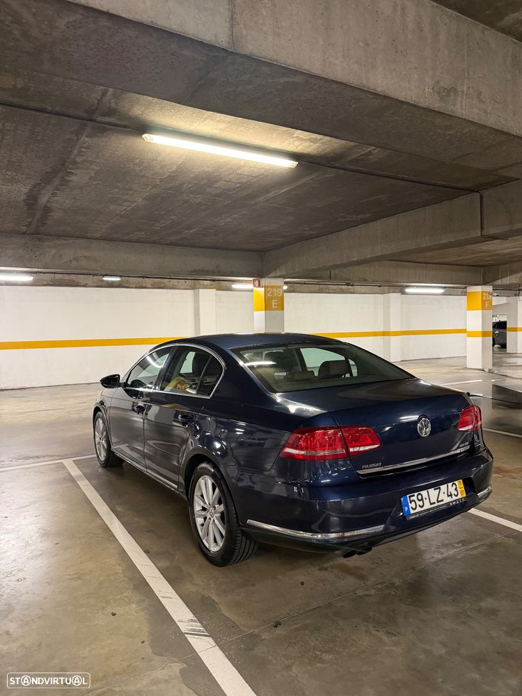 VW Passat 2.0 TDI Edition Confort. DSG - 2