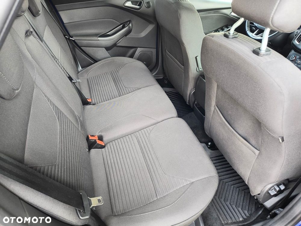 Ford Focus - 14