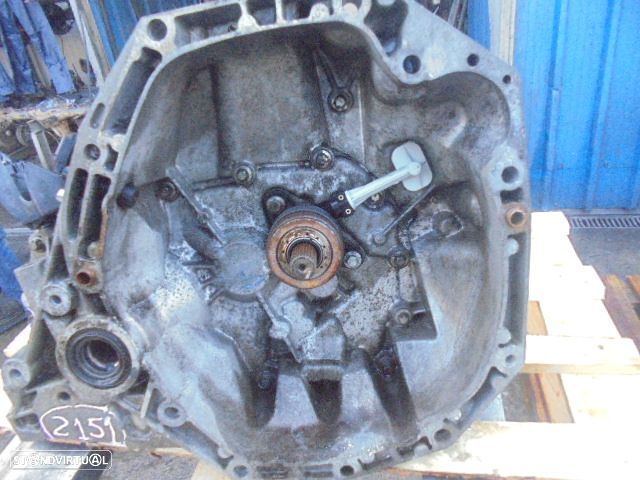 Caixa Velocidades JR3189 RENAULT CLIO 3 FASE 1 2008 1.5DCI 70CV 3P BRANCO 5V - 4