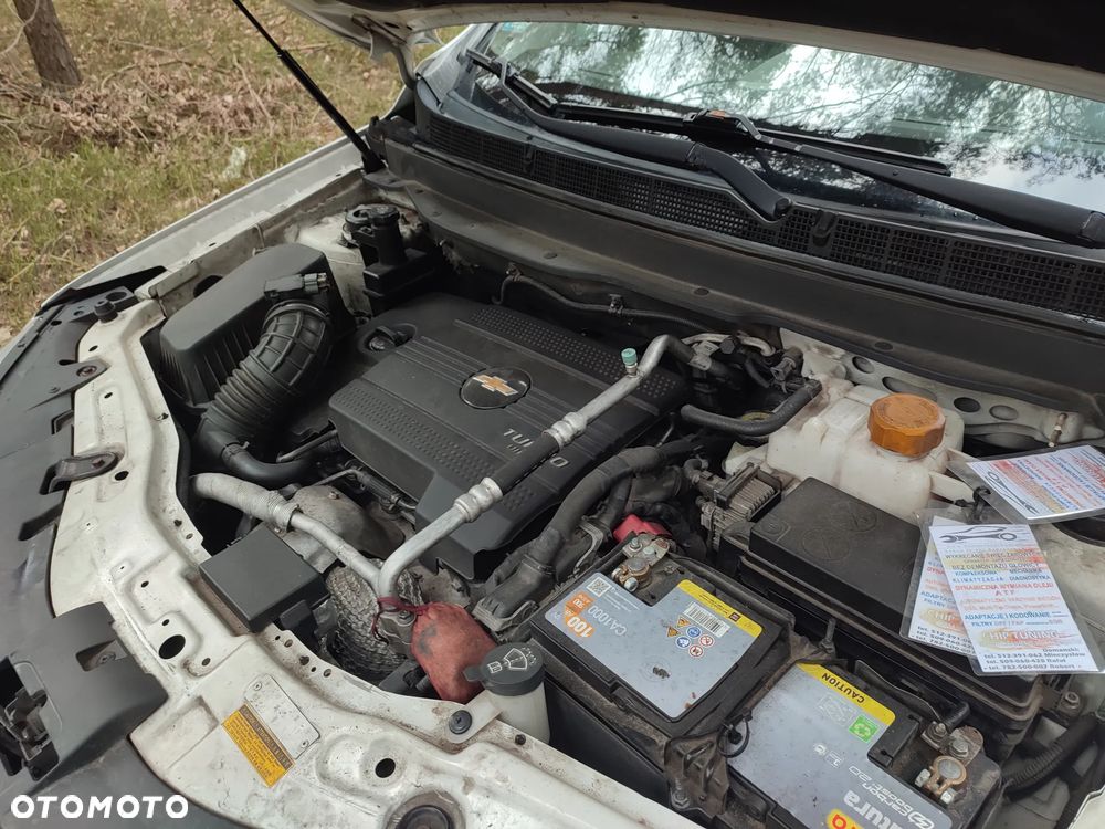 Chevrolet Captiva - 24