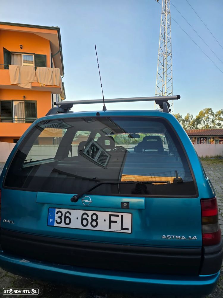 Opel Astra Caravan 1.4i Sport - 8