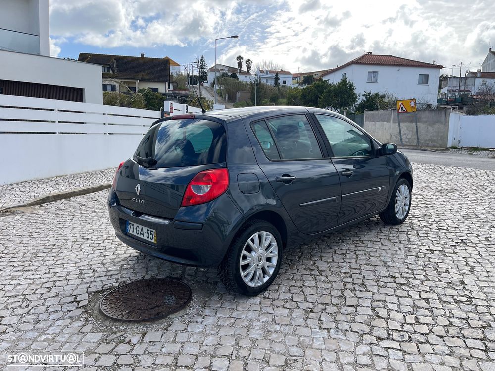 Renault Clio 1.2 16V Dynamique - 5