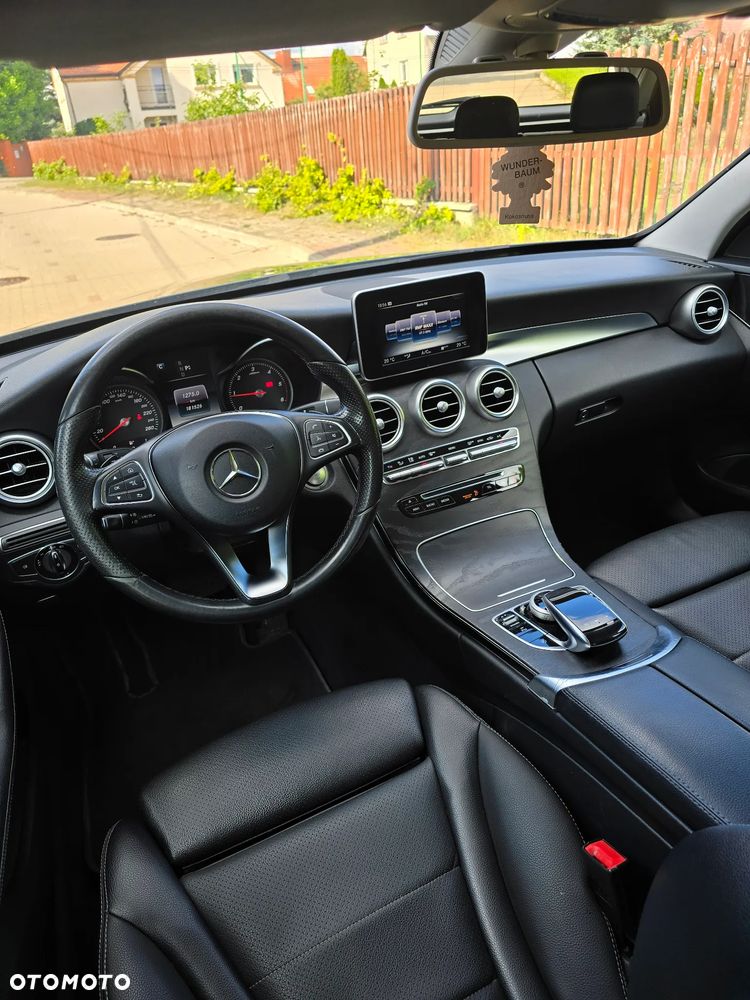 Mercedes-Benz Klasa C - 19