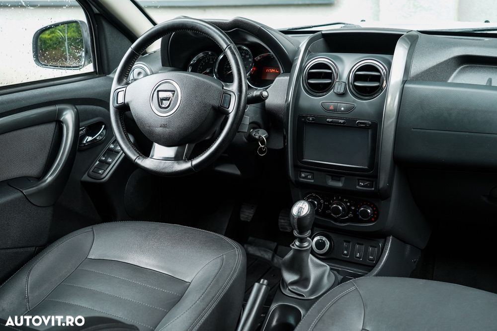 Dacia Duster dCi 110 FAP 4x4 Prestige - 8