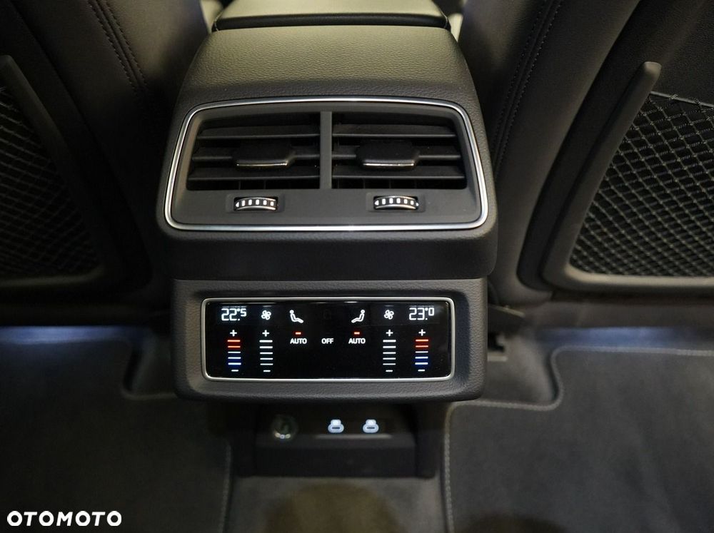 Audi e-tron Sportback - 23