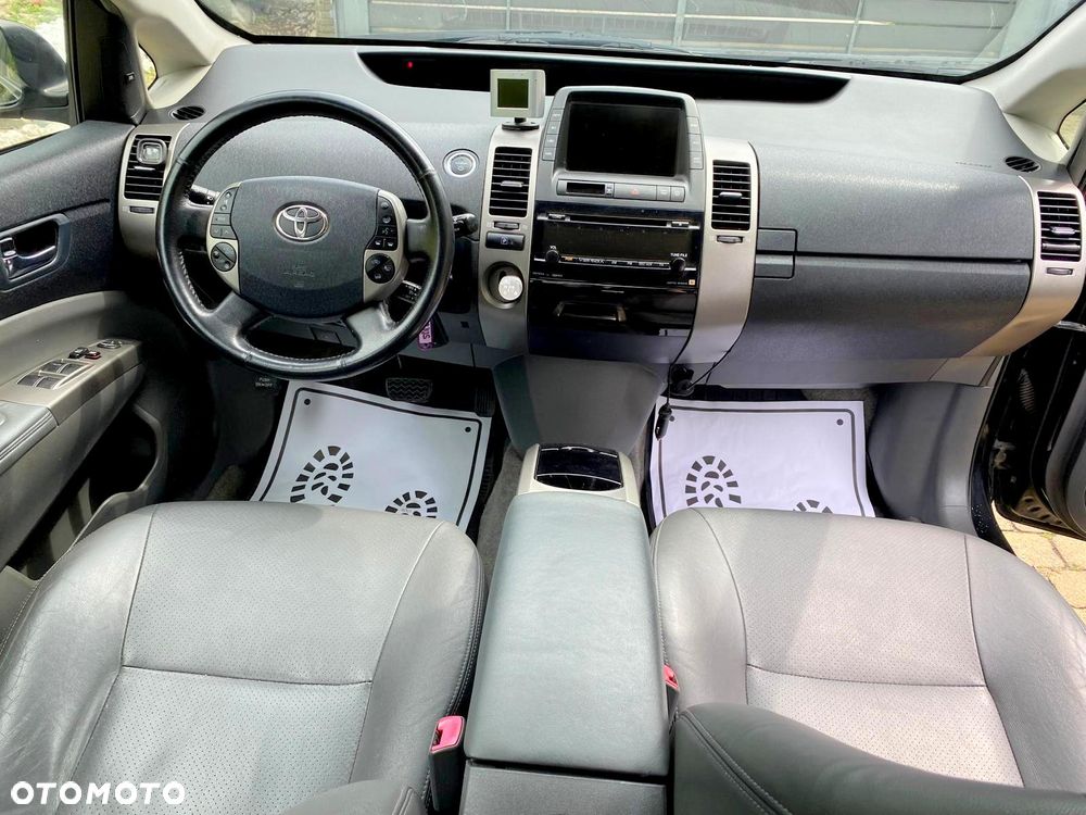 Toyota Prius 1.5 VVT-i Sol - 21