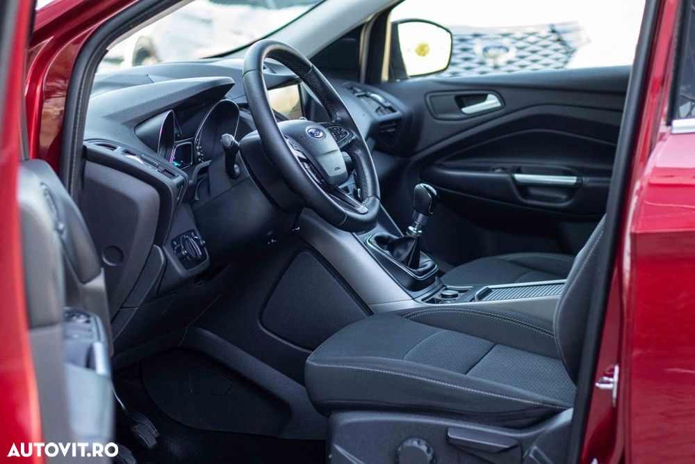 Ford Kuga 2.0 TDCi 4WD Trend - 9