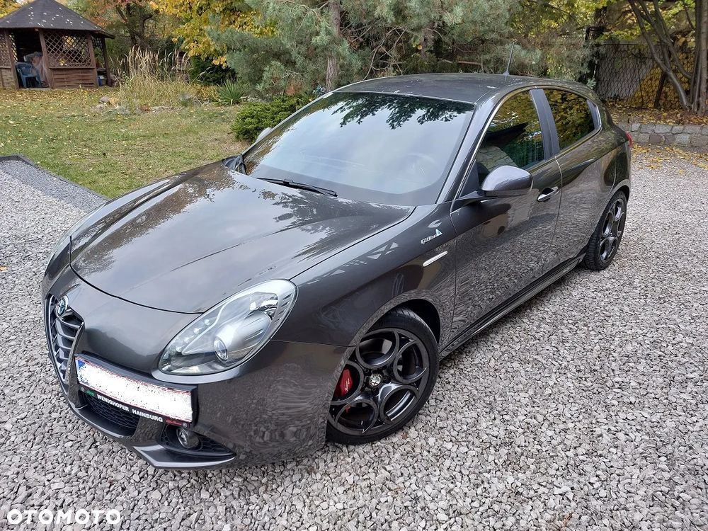 Alfa Romeo Giulietta 2015 photo 3