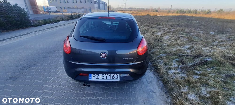 Fiat Bravo 1.4 T-JET 16V Dynamic - 15