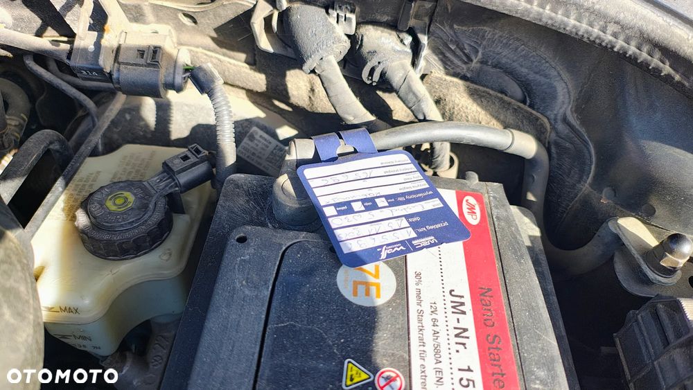 Volkswagen Golf 1.6 Tour - 14